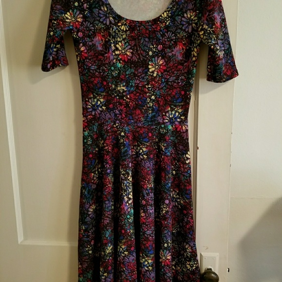 Lularoe Nicole dress - Picture 1 of 3